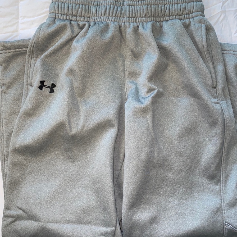 Under armour great sweatpants, M